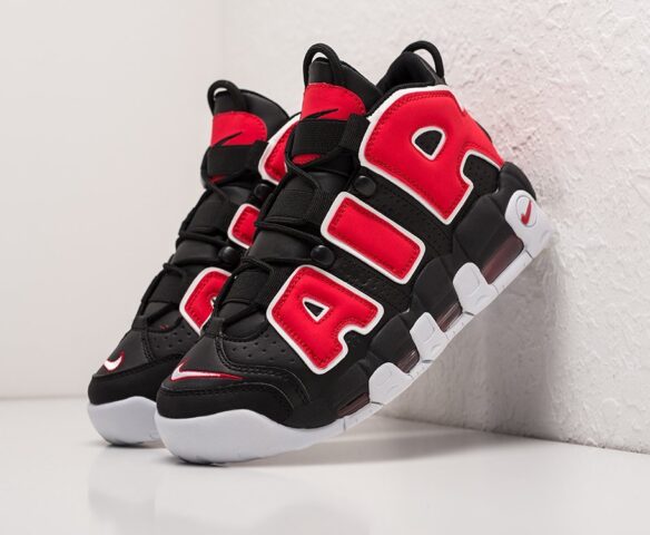 Nike Air More Uptempo black basket