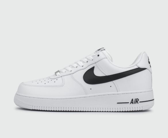 Nike Air Force 1 Low White / Black