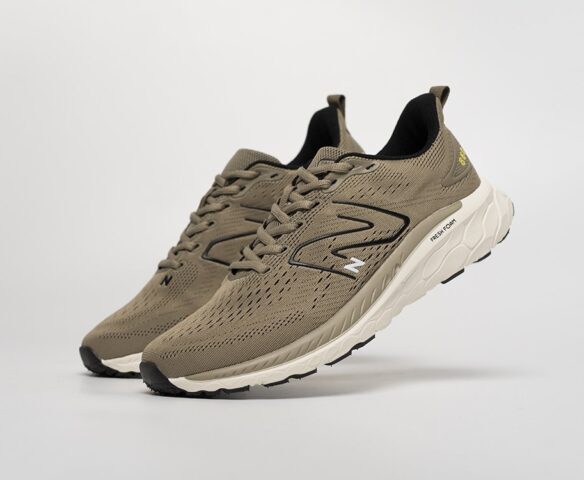 New Balance Fresh Foam X 860v13 beige