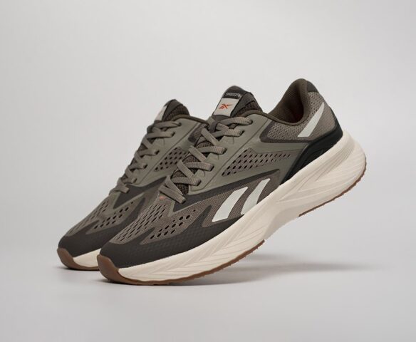 Reebok Speed 22 grey