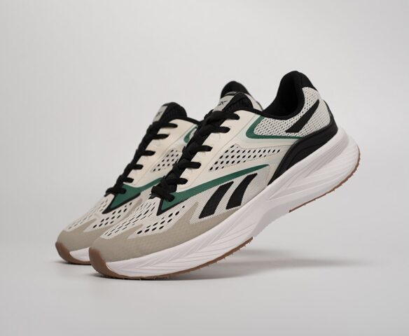 Reebok Speed 22 white