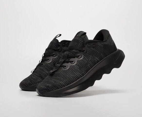 Nike Motiva черные