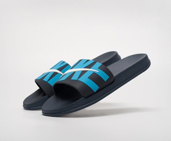 Сланцы Nike QW4