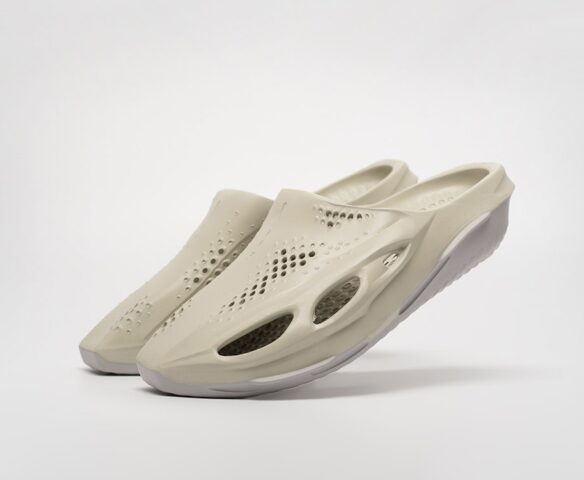 Сланцы Nike MMW 005