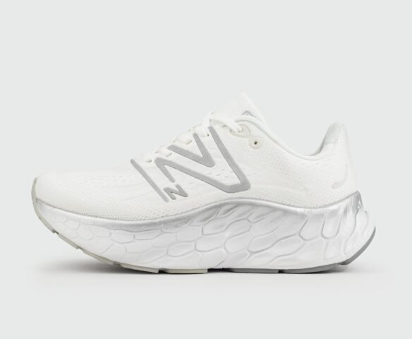 New Balance Fresh Foam x More V4 White Wmns