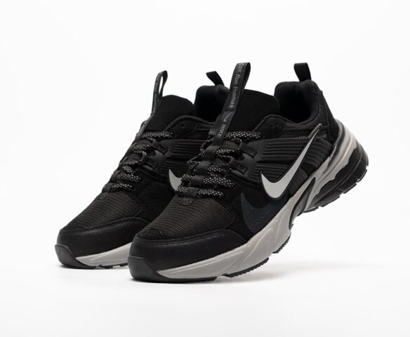 Nike V2K Run black