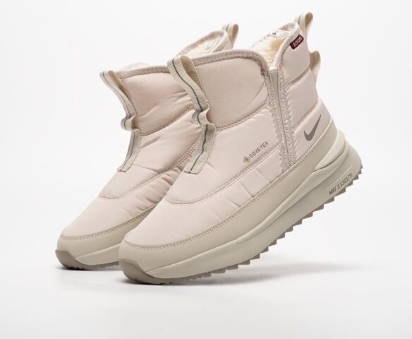 Зимние Nike YU8