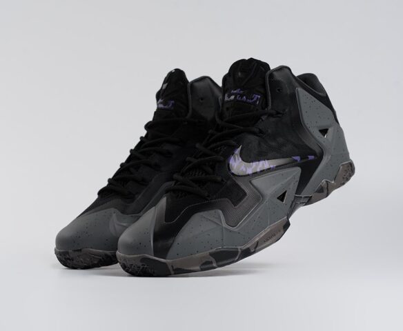 Nike Lebron 11 grey-black