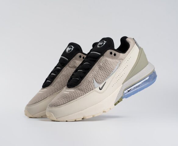 Nike Air Max Pulse beige