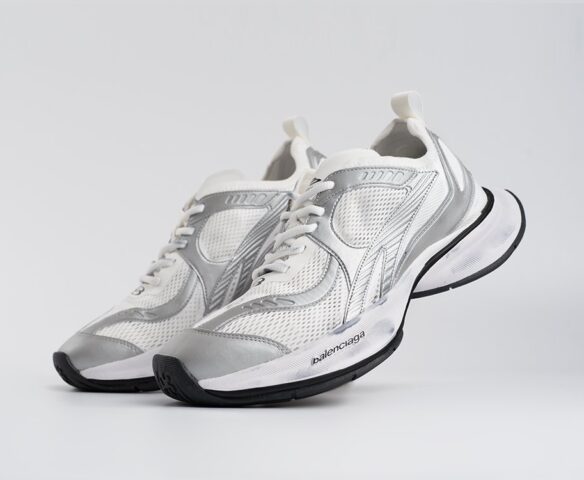 Balenciaga Circuit white-silver