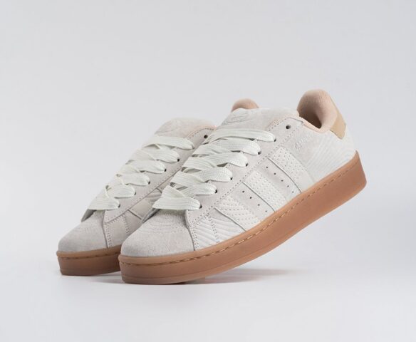 Adidas Campus white