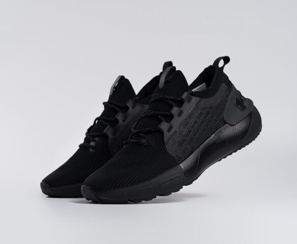 Under Armour HOVR Phantom 3 SE black